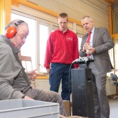 wethouder Langius bezoekt Multa 5-4-13 2